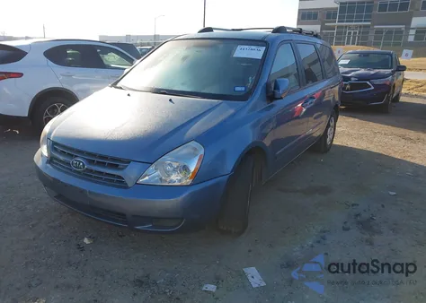 2008 Kia Sedona Lx z USA, uszkodzony, nr VIN KNDMB233586255409